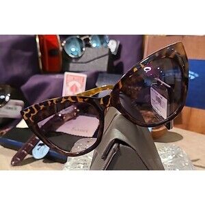 Foster Grant Sunglasses With Hard Case  UVA-UVB Fashion cat eye studed